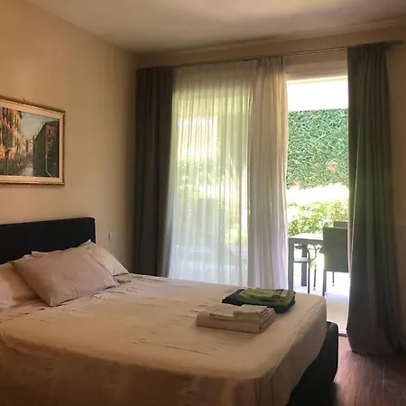 Appartement Con Piscina A 5 Minuti Dal Centro Peschiera del Garda